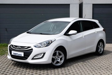 Hyundai i30 KOMBI 1.6 Benzyna 135 km Hak