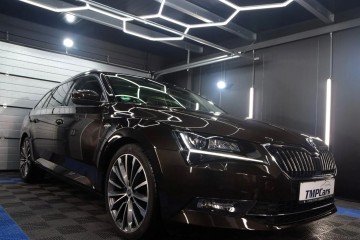 Skóry_Nagłośnienie Canton_Panoramiczny dach