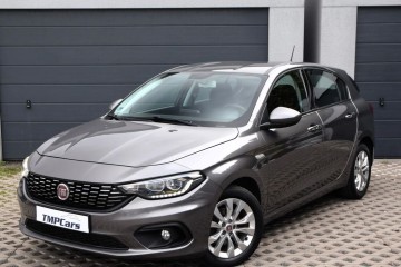 Kamera cofania _ LED _ Alu felgi _ Podgrzewane fotele