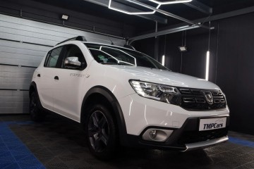 Benzyna + LPG Klimatyzacja _ Nawigacja _ Czujniki parkowania _ AUTOMAT