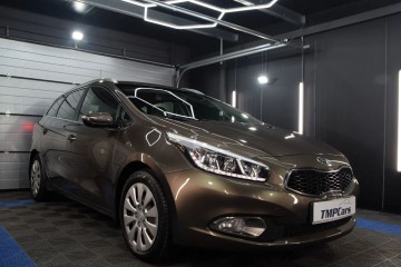 Automat_Kamera cofania_PL Salon_